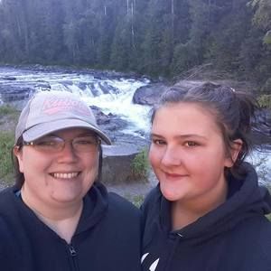 Meet your Posher, Elisha